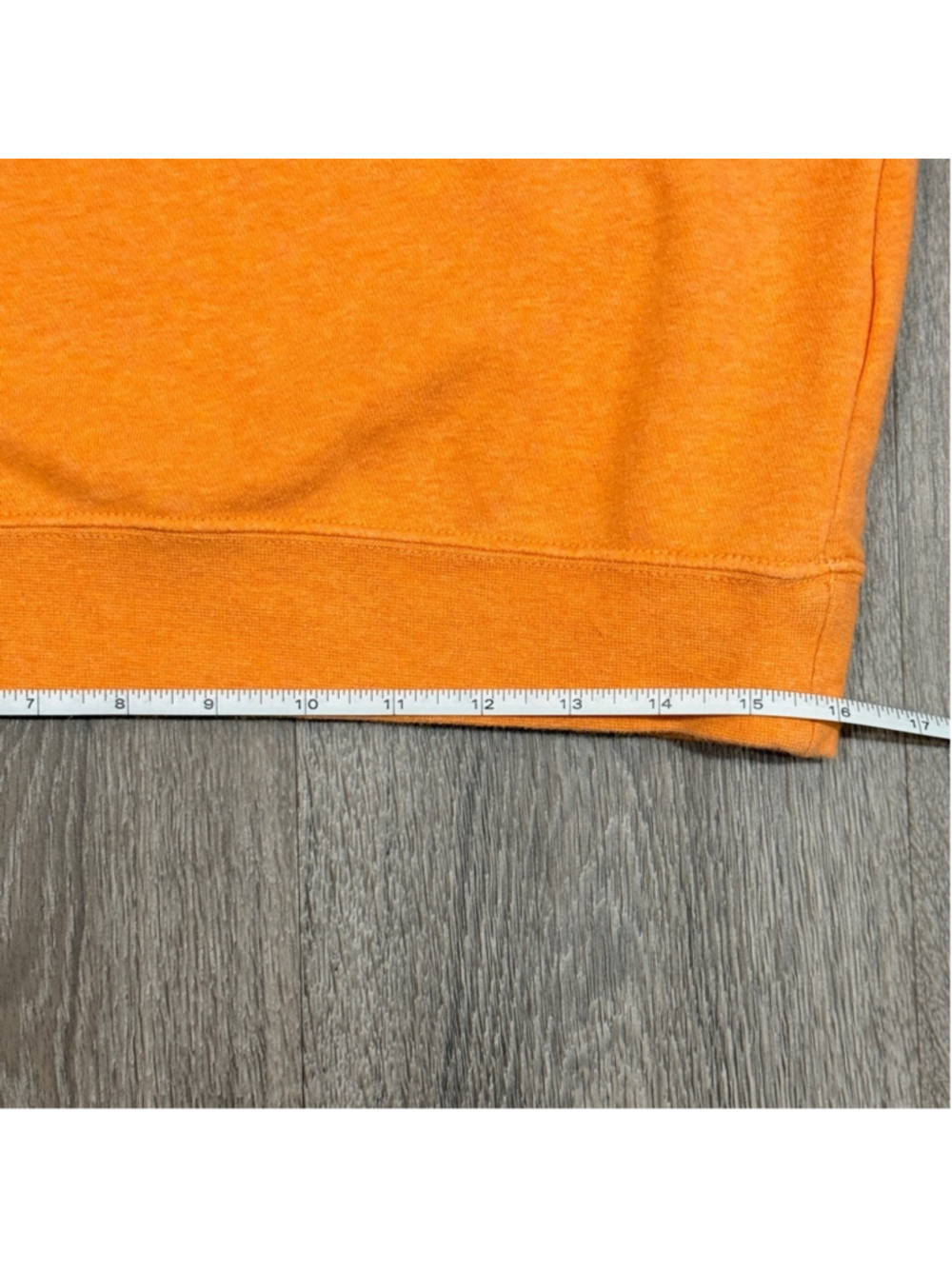 Nike Women’s Heather Orange Sweatshirt with White Logo Size XS - Picture 6 of 9